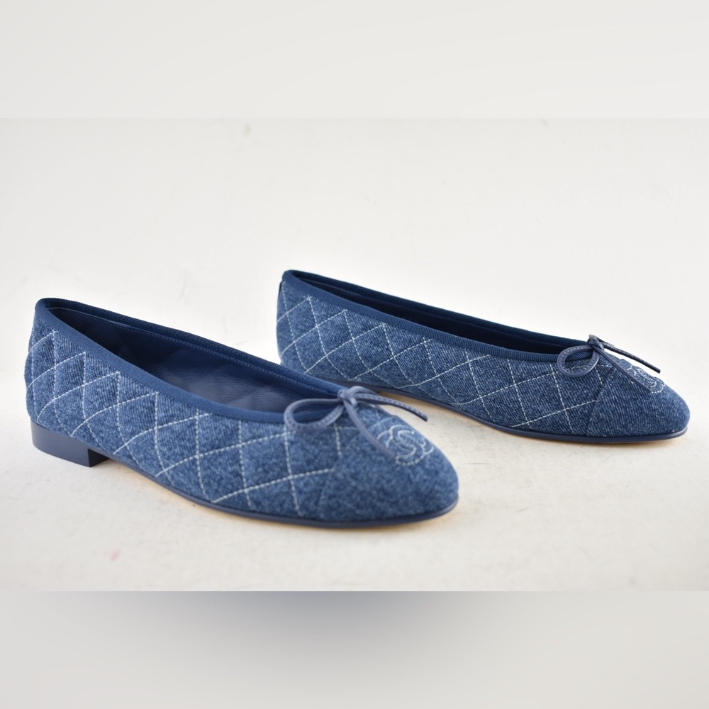 Chanel 26P Washed Denim Blue Quilted CC Logo Bow Tie Ballet Ballerina Flat 37.5 - Picture 4 of 16